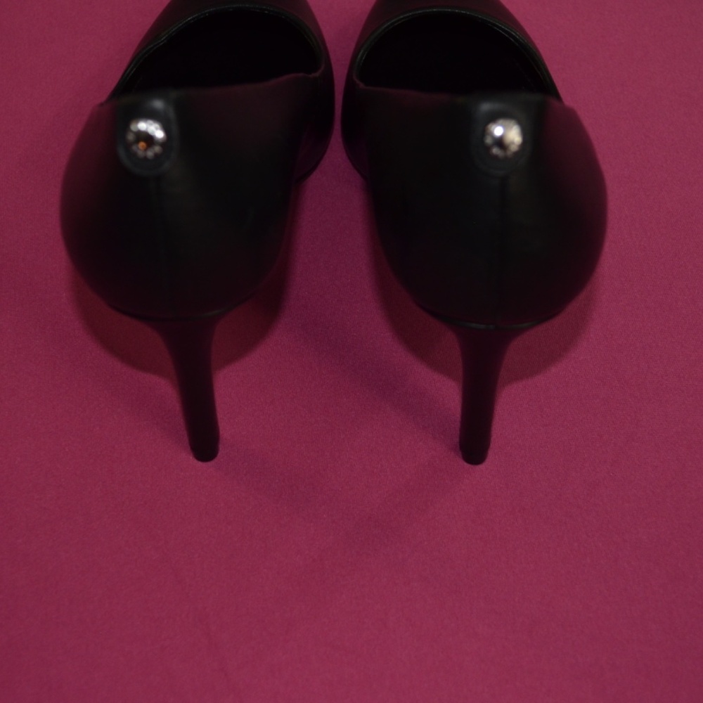 Michael Kors New Dorthy Flex Leather Pump - Picture 7 of 14